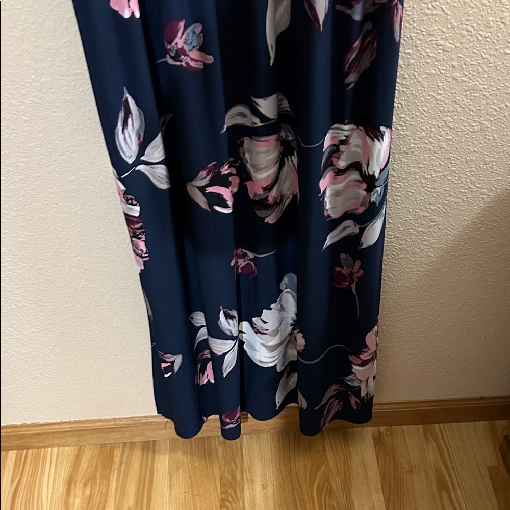 Maurice’s Floral Sleeveless Maxi Dress - Picture 5 of 8
